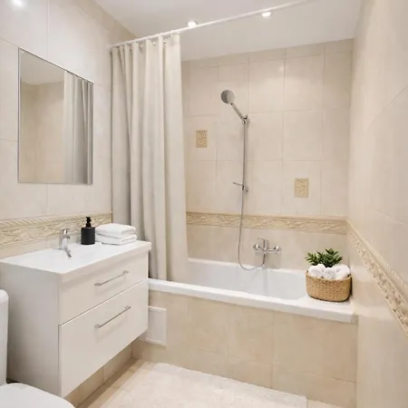 Giedres Kalnieciu Apartamentai 1 Netoli Kauno Kliniku Apartment Kaunas