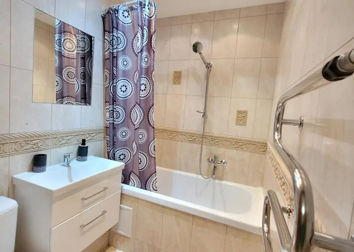 Giedres Kalnieciu Apartamentai 1 Netoli Kauno Kliniku * 考纳斯